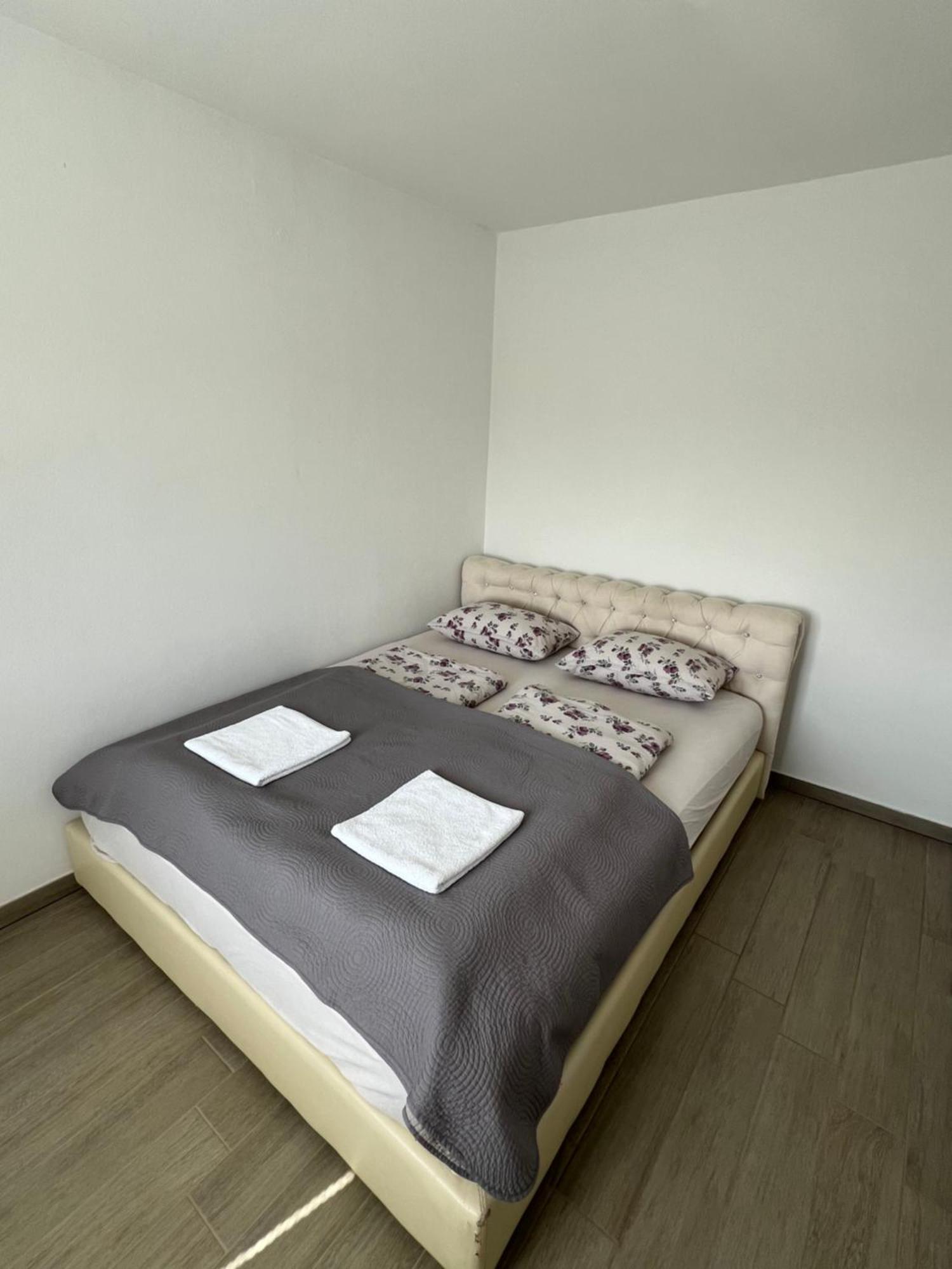 Apartments Jagodje إيزولا المظهر الخارجي الصورة